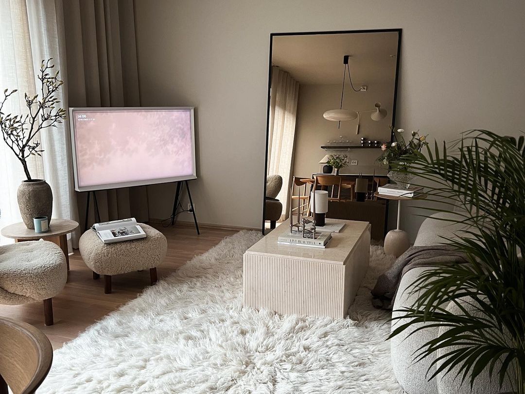 Living Room Grandeur: Luxury Decor That Defines Elegance